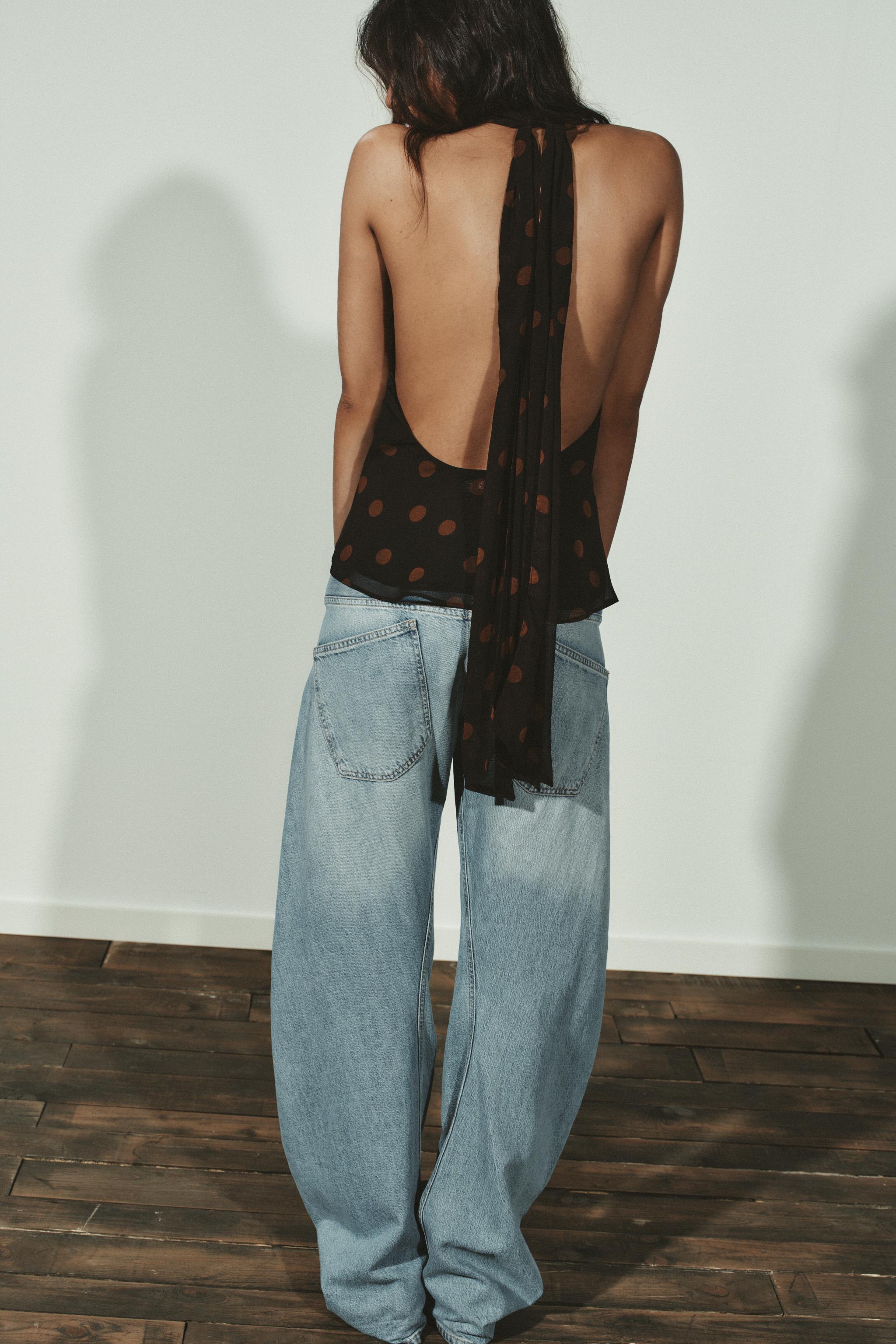 TOP EN CRÊPE GEORGETTE À ENCOLURE AMÉRICAINE POIS